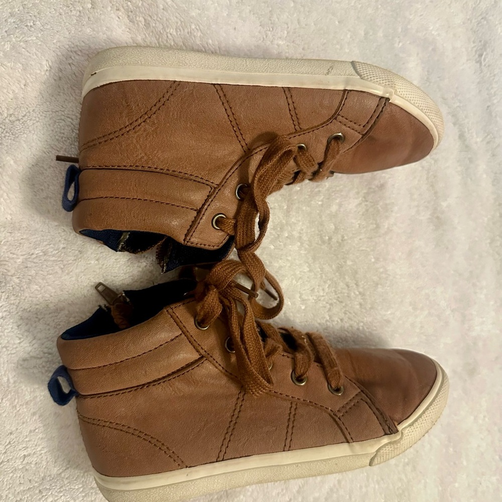 Cat and Jack Brown High-Top Casual Shoes Size 12